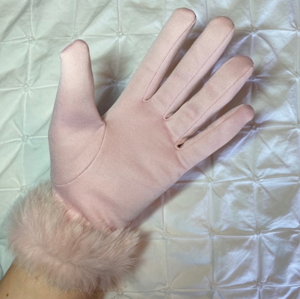Pink Winter Gloves - Picture 2 of 5
